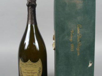 Vente aux enchères 1 BOUTEILLE - CHAMPAGNE DOM PERIGNON - 1993