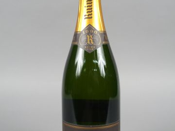 1 BOUTEILLE - CHAMPAGNE RUINART - 1996