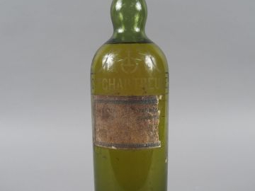 1 BOUTEILLE - CHARTREUSE FOURVOIRIE 7,5 CM DU BOUCHON, CIRE DETRUITE, 