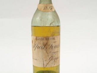 Vente aux enchères 1 BOUTEILLE - COGNAC ALFRED TOUCHE 9 CM - 1897