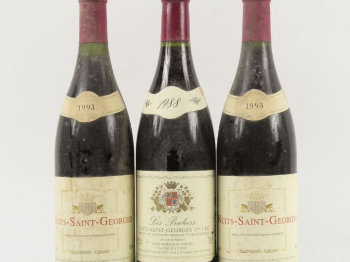 3 BOUTEILLES NUITS SAINT GEORGES : 1 1er CRU 'LES PRULIERS' P. LAFORES