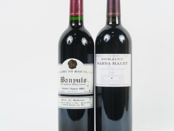 2 BOUTEILLES : 1 BANYULS DOMAINE DU MAS 'VIEILLES VIGNES' 1985 - 1 DOM
