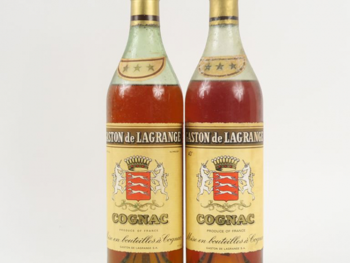 2 VIEILLES BOUTEILLES COGNAC GASTON DE LAGRANGE