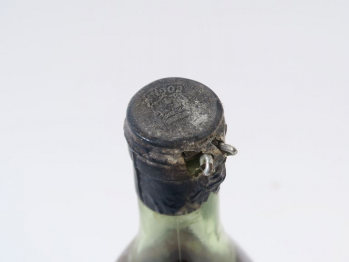 1 VIEILLE BOUTEILLE COGNAC MARTELL 'ETIQUETTE BLEUE' - CAPS ETAIN