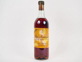 Vente aux enchères 1 BOUTEILLE BAS ARMAGNAC VIEUX LOUIS DUPUY