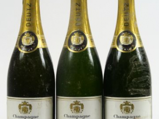 Vente aux enchères 3 BOUTEILLES CHAMPAGNE DEUTZ BRUT - BLS