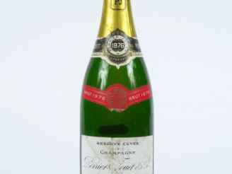 Vente aux enchères 1 BOUTEILLE CHAMPAGNE PERRIER JOUET 'RESERVE CUVEE' - 1976 - ETLS
