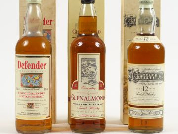 3 BOUTEILLES WHISKY : 1 CRAGGANMORE 12 ANS - 1 GLENALMOND - 1 DEFENDER