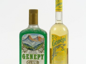 Vente aux enchères 2 BOUTEILLES GENEPI : 1 de 50 CL - 1 de 75 CL