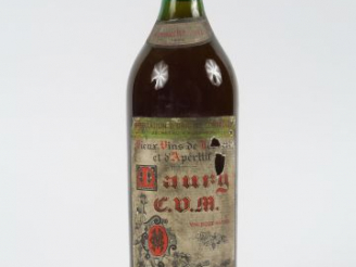 Vente aux enchères 1 BOUTEILLE MAURY VDN STE VITICOLE DE MAURY (1 l) - 1948 - 2 CM/EA