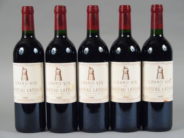 5 BOUTEILLES CHÂTEAU LATOUR 1er GCC PAUILLAC - 1995 - 1 ET FR et TLT/ 