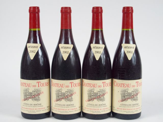 4 BOUTEILLES CHÂTEAU DES TOURS 'GRANDE RESERVE' RAYNAUD - 2002