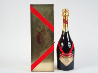 Vente aux enchères 1 BOUTEILLE CHAMPAGNE MUMM DE MUMM GRAND CORDON - 1985 - COFFRET