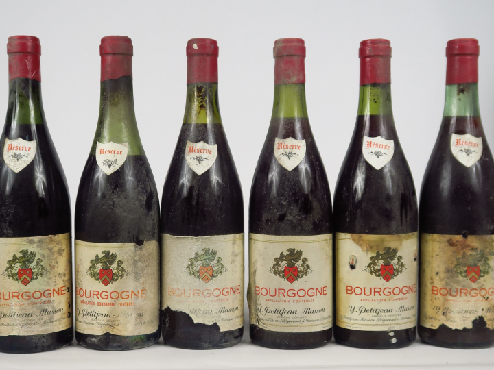 6 BOUTEILLES BOURGOGNE 'RESERVE' PETITJEAN MASSON - 3 ETA/2 EA/1 CAPS 