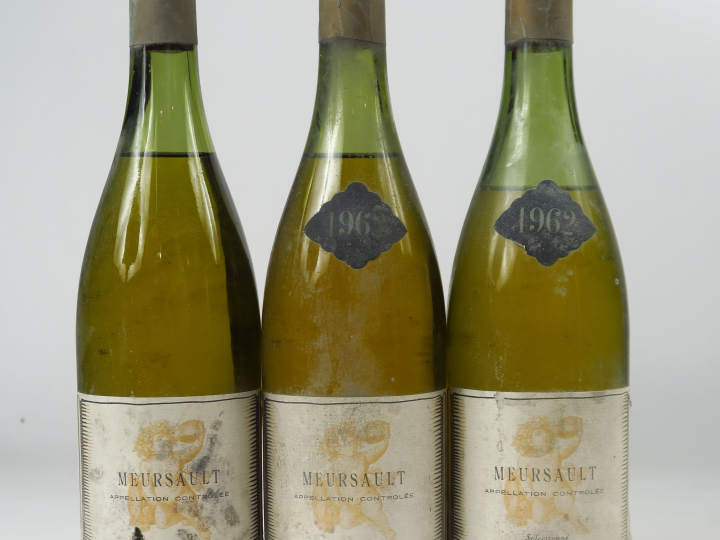 3 BOUTEILLES MEURSAULT ROSSIGNEUX - 1962 - 1 à 4 CM/1 à 5 CM/1 à 6 CM/