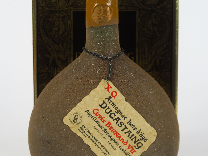 1 BOUTEILLE ARMAGNAC XO 'HORS D'AGE' CUVEE BERNARD VII DUCASTAING - CO