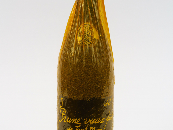 1 BOUTEILLE EAU DE VIE DE PRUNE 'VIEUX FÛTS' TANTE MÏON 42°
