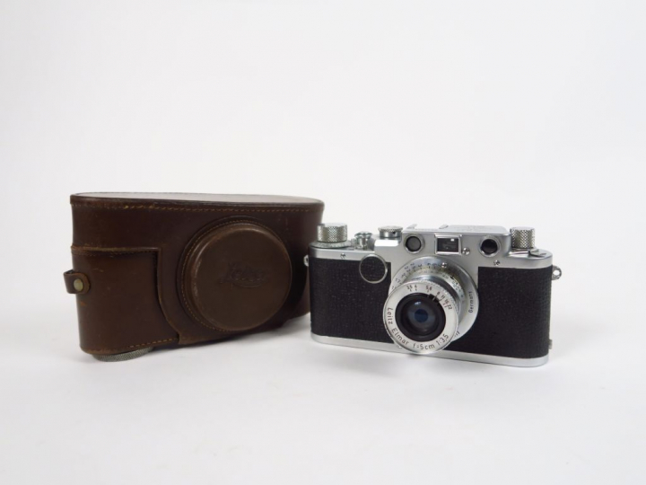 LEITZ. Leica II C numéro 448287. Objectif Elmar 3,5/5 cm numéro 802934