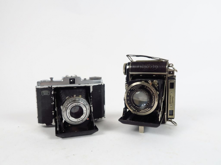 PLAUBEL. Rol-op. Objectif Anticomar 2,8/7,5 cm. Obturateur Compur. On 