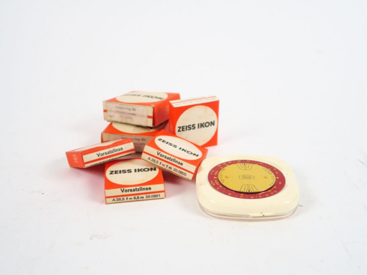 ZEISS. Contaflex IV. Objectif Tessar 2,8/50 mm. Obturateur synchro-com