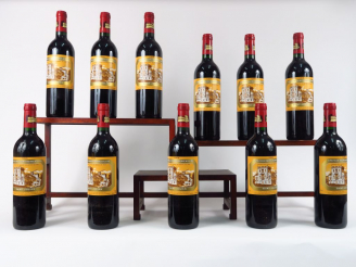 Vente aux enchères 11 BOUTEILLES CHÂTEAU DUCRU BEAUCAILLOU GCC ST JULIEN -1996 - CBO