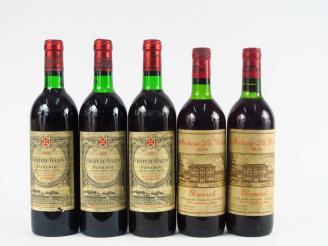 Vente aux enchères 5 BOUTEILLES POMEROL : 3 CHÂTEAU GAZIN 1979 1 BG/1 LB/1 HEP - 2 CHÂTEA