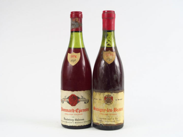 2 BOUTEILLES : 1 SAVIGNY LES BEAUNE DUBOIS GAY 1966 3,5 CM - 1 POMMARD