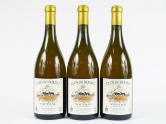 Vente aux enchères 3 BOUTEILLES CLOS DU BOURG 'SEC' DOMAINE HUET VOUVRAY - 2000