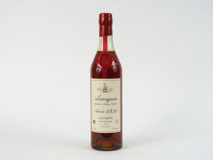 1 BOUTEILLE ARMAGNAC CASTAREDE - 1934 - COFFRET