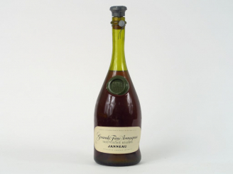 Vente aux enchères 1 BOUTEILLE GRANDE FINE ARMAGNAC TRES VIEILLE RESERVE' JEANNEAU