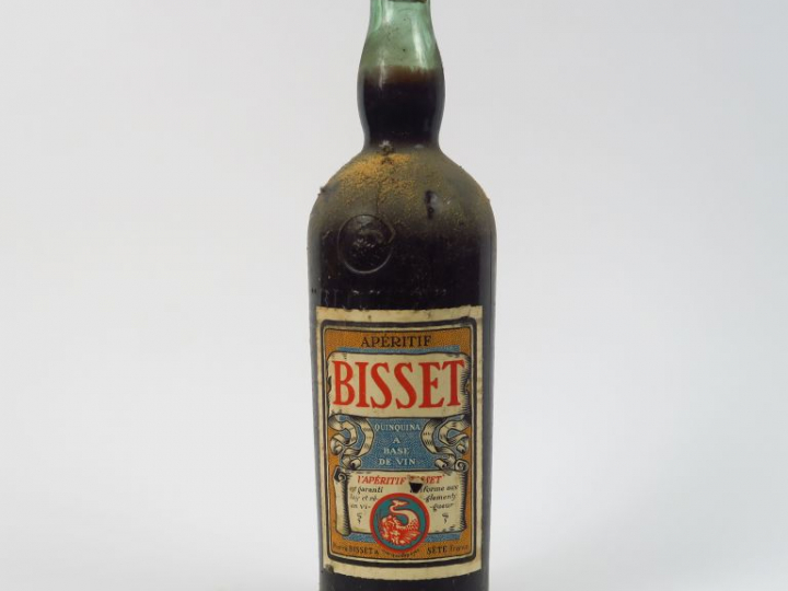 1 VIEILLE BOUTEILLE QUINQUINA BISSET
