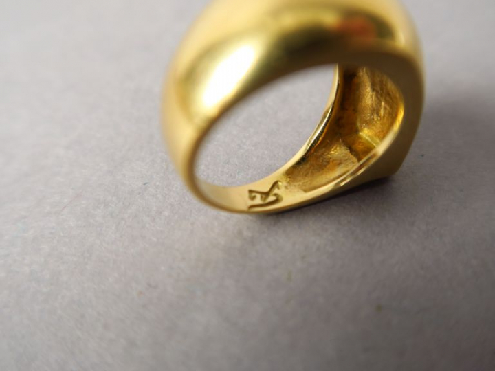 Bague en or jaune.  TDD. 49 Poids. 6,92 g