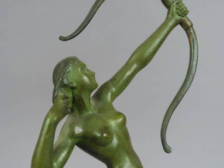 Salvatore MELANI "Tireuse à l'arc" Sculpture Art déco en bronze à pati