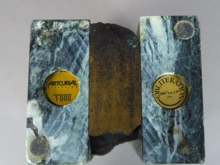 Sacha SOSNO  "Oblitération" Sculpture en bronze et marbre. Edition Art