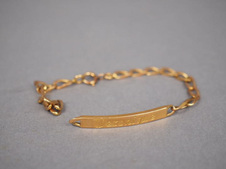 Bracelet de baptême en or jaune 14k.  Poids. 10,82 g (gravé, accidenté