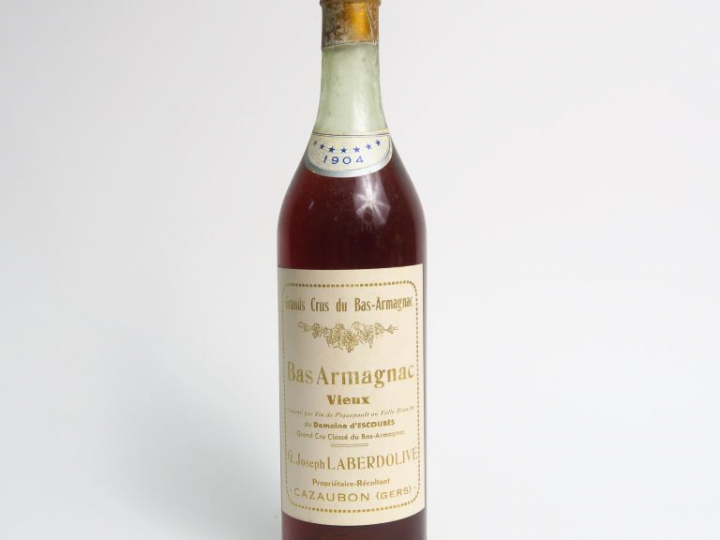 1 BOUTEILLE BAS ARMAGNAC DOMAINE D'ESCOUBES JOSEPH LABERDOLIVE - 1904