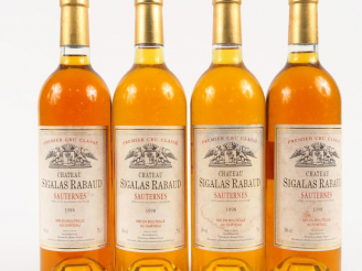 Vente aux enchères 4 BOUTEILLES CHÂTEAU SIGALAS RABAUD 1er CC SAUTERNES - 1998