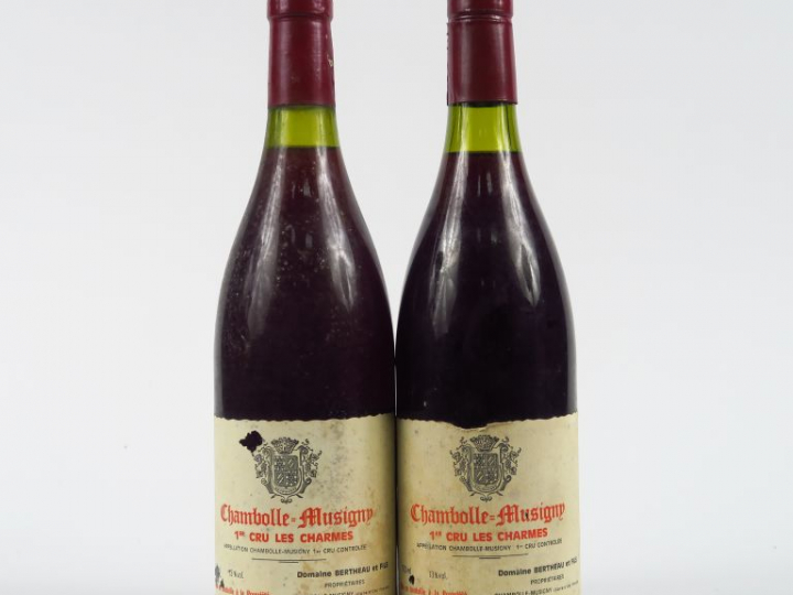2 BOUTEILLES CHAMBOLLE MUSIGNY 1er CRU 'LES CHARMES' DOMAINE BERTHEAU 