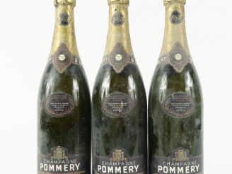 Vente aux enchères 3 BOUTEILLES CHAMPAGNE POMMERY - 1962 - 2 BONS NIVEAUX/1 LB