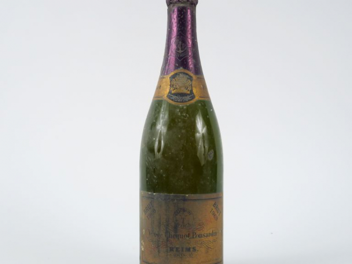 1 BOUTEILLE CHAMPAGNE VEUVE CLICQUOT PONSARDIN - 1969 - NIVEAU TLB