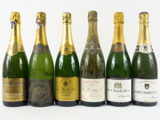 Vente aux enchères 6 BOUTEILLES CHAMPAGNE : 1 PAUL DE LAVIGNY - 1 A. LOUIS   CO NIVEAU CO