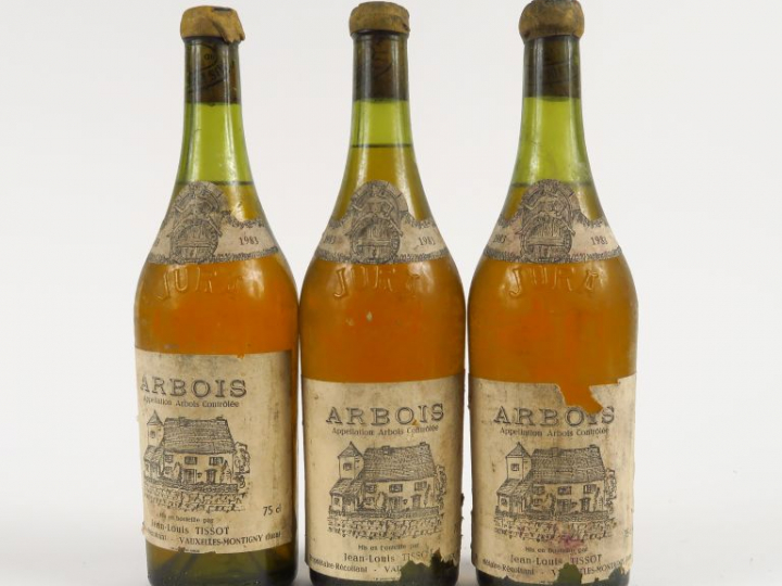 3 BOUTEILLES ARBOIS J.L. TISSOT - 1983 - EA