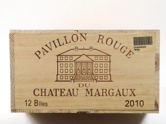 Vente aux enchères 12 BOUTEILLES PAVILLON ROUGE DU CHÂTEAU MARGAUX - 2010 - CBO