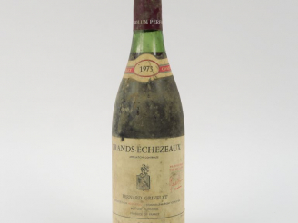 Vente aux enchères 1 BOUTEILLE GRANDS ECHEZEAUX B. GRIVELET - 1973 - 2,3 CM/BLS