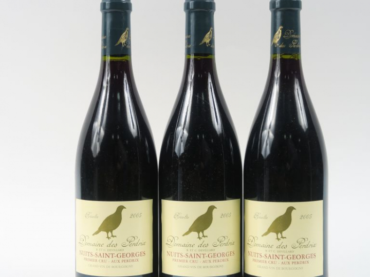 3 BOUTEILLES NUITS ST GEORGES 1er CRU 'AUX PERDRIX' DOMAINE DES PERDRI