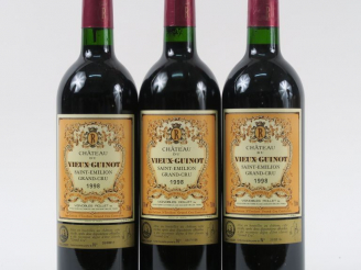Vente aux enchères 3 BOUTEILLES CHÂTEAU DU VIEUX GUINOT ST EMILION GC - 1998