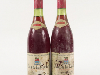 Vente aux enchères 2 BOUTEILLES CLOS DE LA ROCHE J. HENRY REMY - 1957 - 2 CM/EA