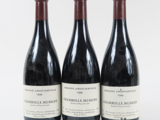 Vente aux enchères 3 BOUTEILLES CHAMBOLLE MUSIGNY DOMAINE AMIOT SERVELLE - 1999 