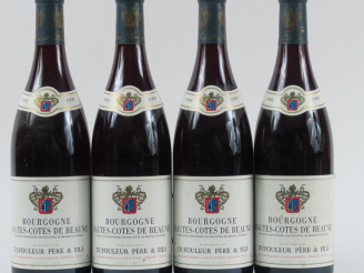 Vente aux enchères 4 BOUTEILLES BOUTEILLES HAUTES CÔTES DE BEAUNE DUFOULEUR - 1999