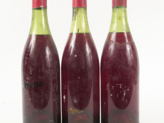 Vente aux enchères 3 BOUTEILLES BOURGOGNE ANNEES 50 - 5 CM/ SE